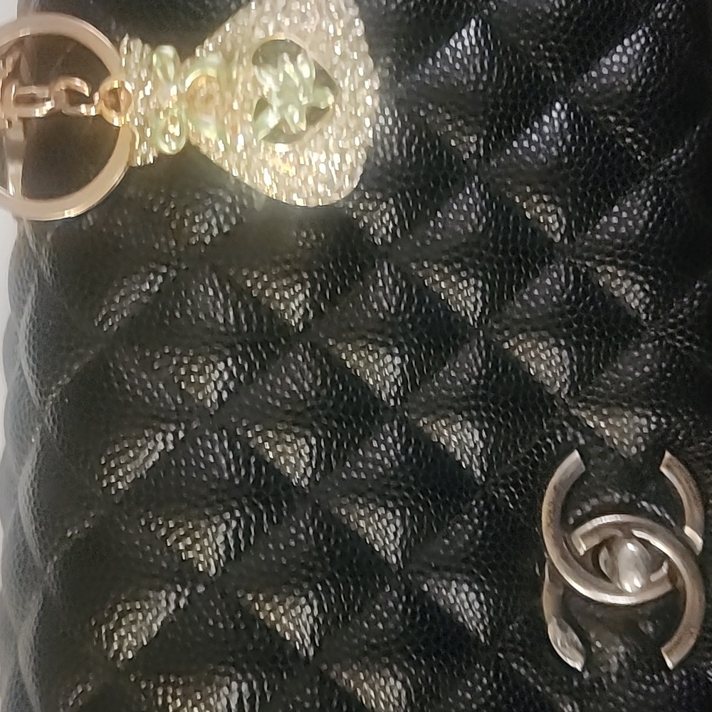 Sparkling Green Flower Purse Handbag Backpack Luggage Charm, Zipper PullKeychain